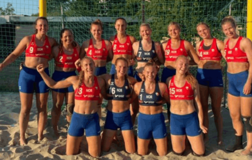 NORVEŠKE ODBOJKAŠICE KAŽNJENE JER NISU HTELE DA IGRAJU U DONJEM DELU BIKINIJA: Osećaju se NEPRIJATNO ped publikom!  